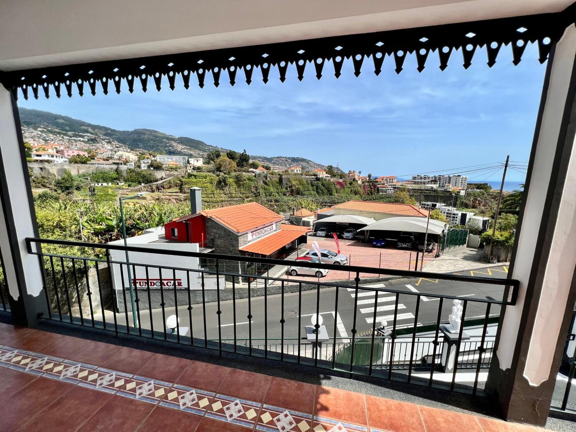 Classic Tranquil Madeiran 4-Bedroom Villa Funchal Εξωτερικό φωτογραφία